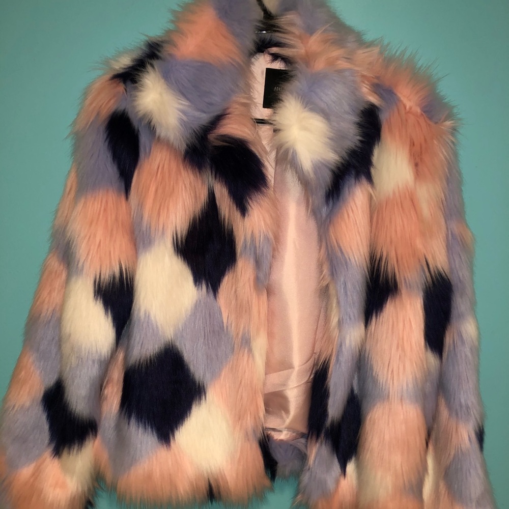 FOREVER 21 faux fur coat!